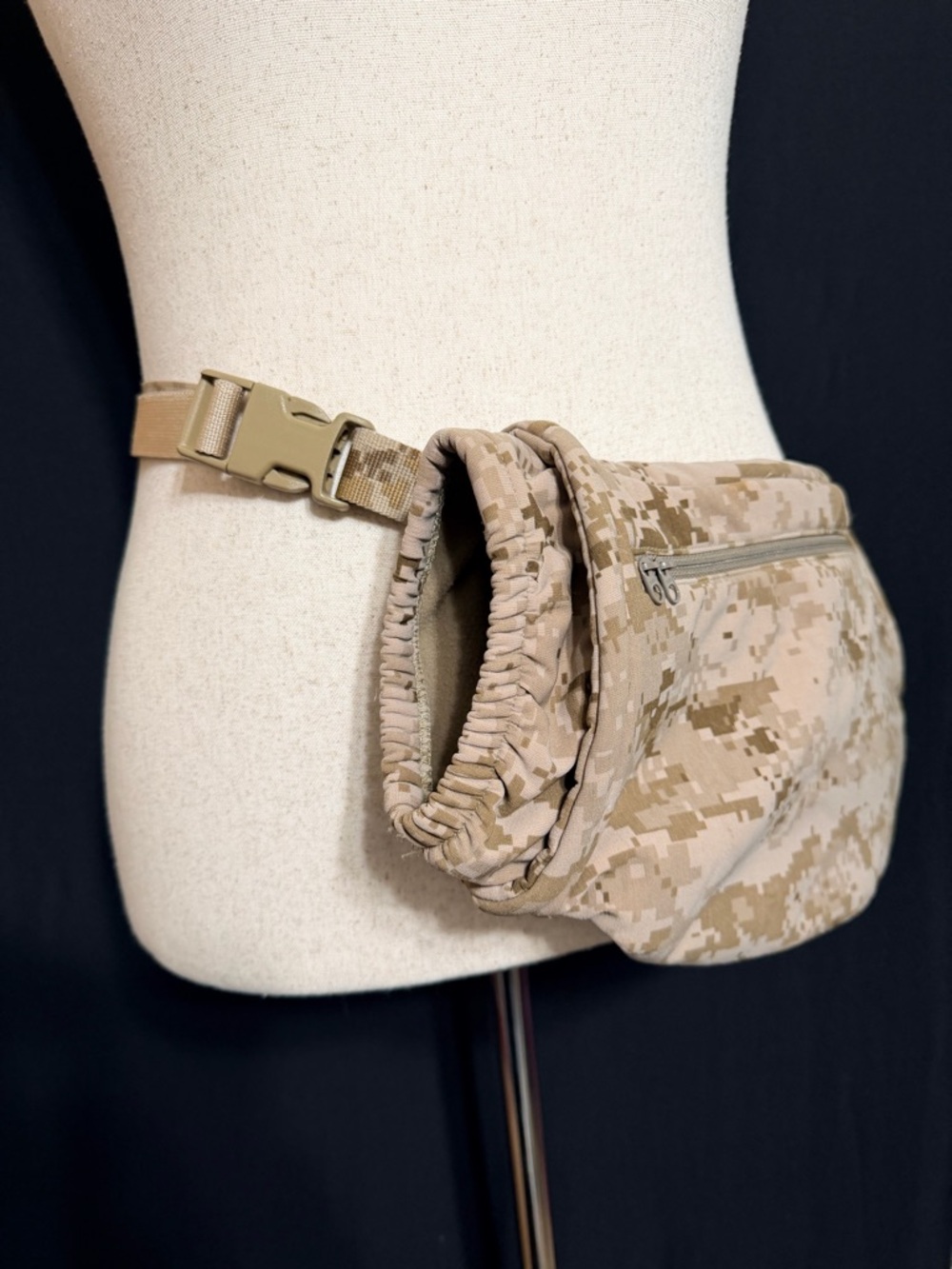 Desert Digital Camo Hand Warmer AOR1 front Pocket D-HWS-A1 NSW SWCC SEAL DEVGRU - Picture 2 of 10